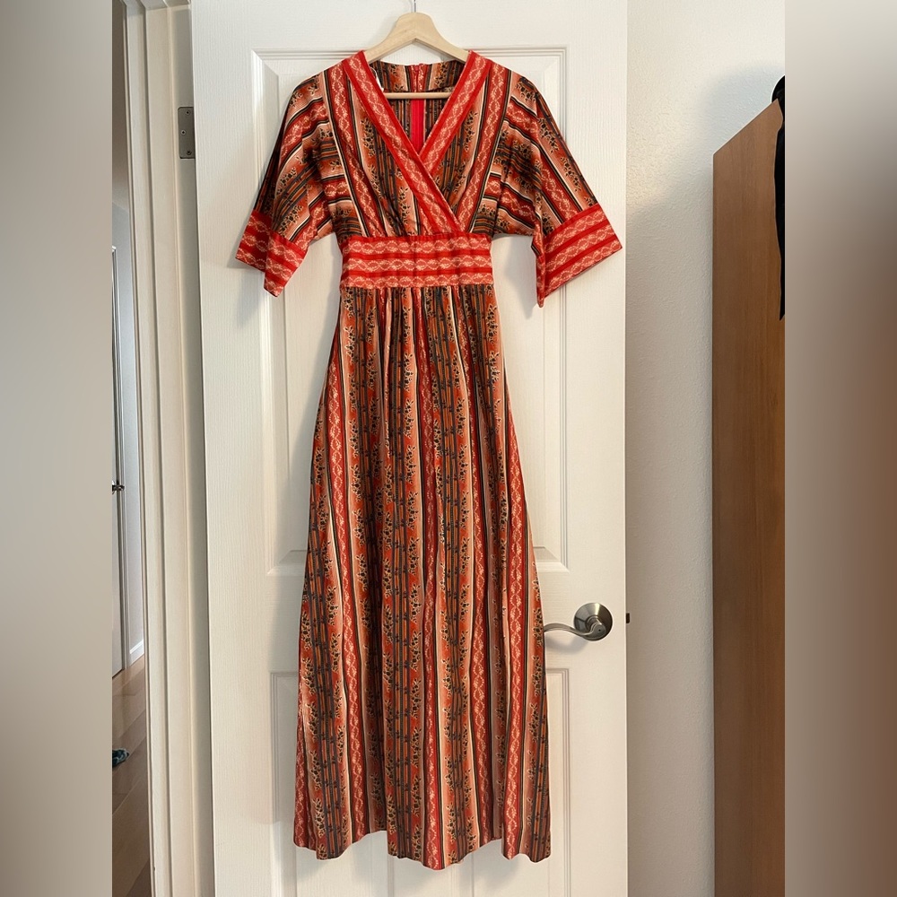 Deha of Sweden Floral Maxi Dress